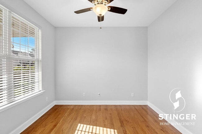 Building Photo - 1216 Hearthstone Dr