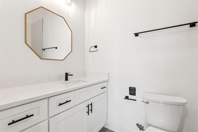 Building Photo - 4948 Blaynes View Dr