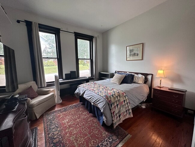 Building Photo - Sylvan Heights Victorian