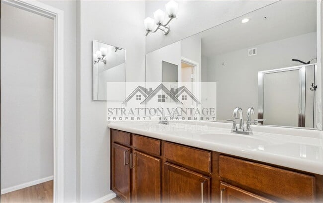 Building Photo - 6745 N 93RD Ave