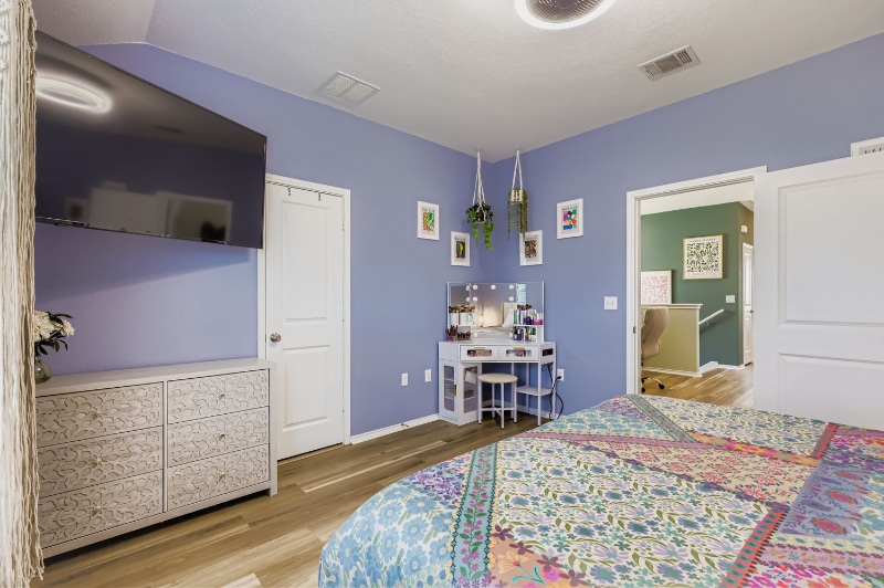 Building Photo - 7100 Spotted Leaf Wy