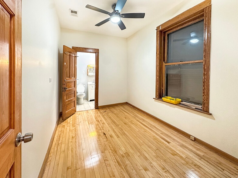 Building Photo - 2741 N Central Park Ave