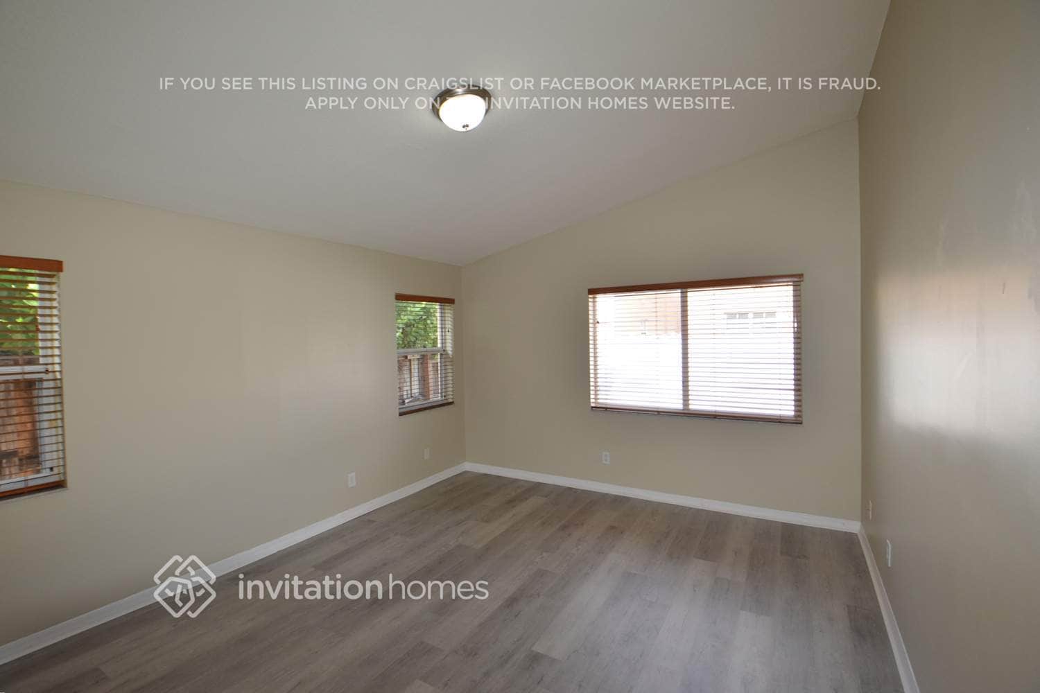 Building Photo - 13237 SW 52nd St