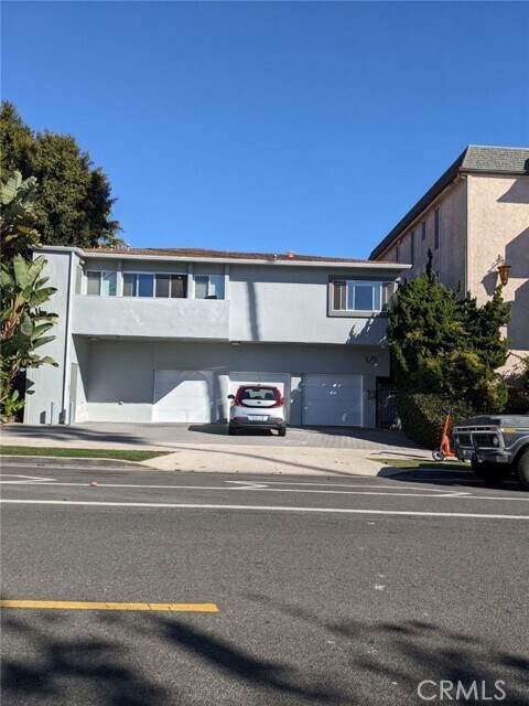 Building Photo - 1019 6th St