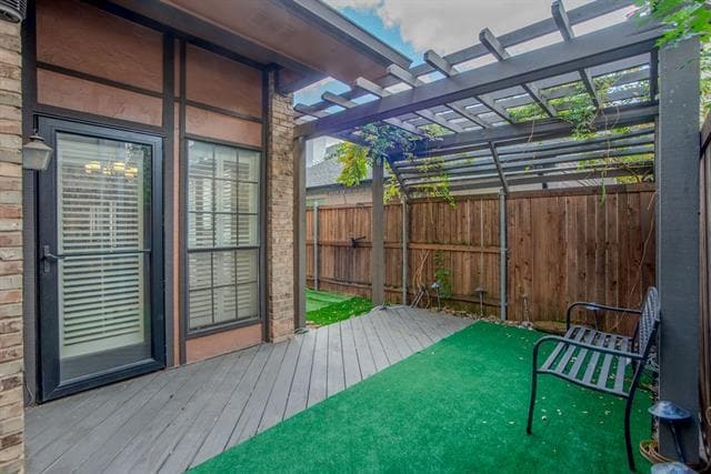 Building Photo - 3216 San Jacinto St