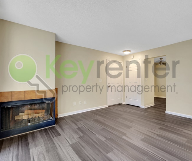 Building Photo - 600 Del Verde Cir
