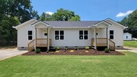 Building Photo - AUGUST RENT SPECIAL!  Brand New 3 Bed, 2 Bath Duplex Available Near Downtown Greenville