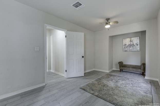 Building Photo - 1110 Clower-