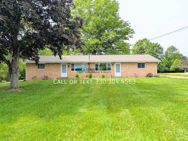 Building Photo - 3302 Highland Park