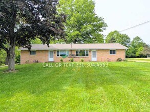 Building Photo - 3302 Highland Park NE