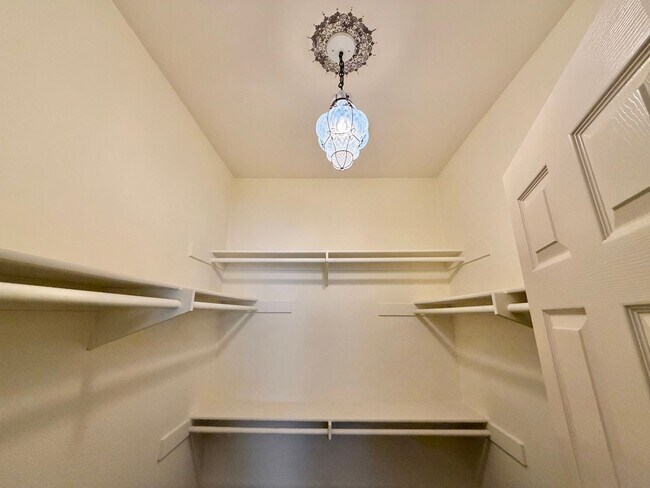 Building Photo - Beautiful Home in the Aspire Encore Community of Scripps Ranch