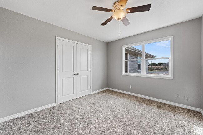 Building Photo - 2-5 ACRES IN HARKER HEIGHTS! FOUR BEDROOMS...