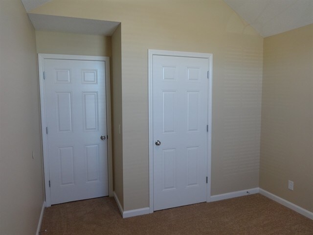 Building Photo - 35 Bostwick Drive