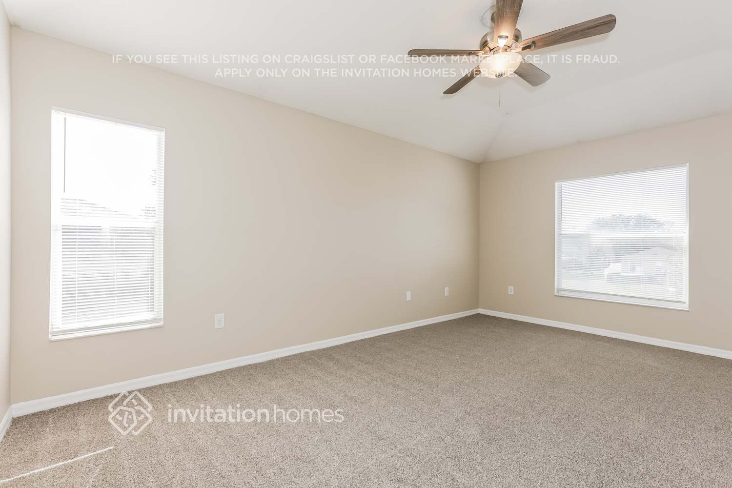 Building Photo - 12820 Standbridge Dr