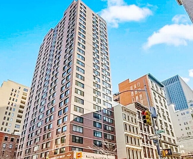 Building Photo - 376 Broadway