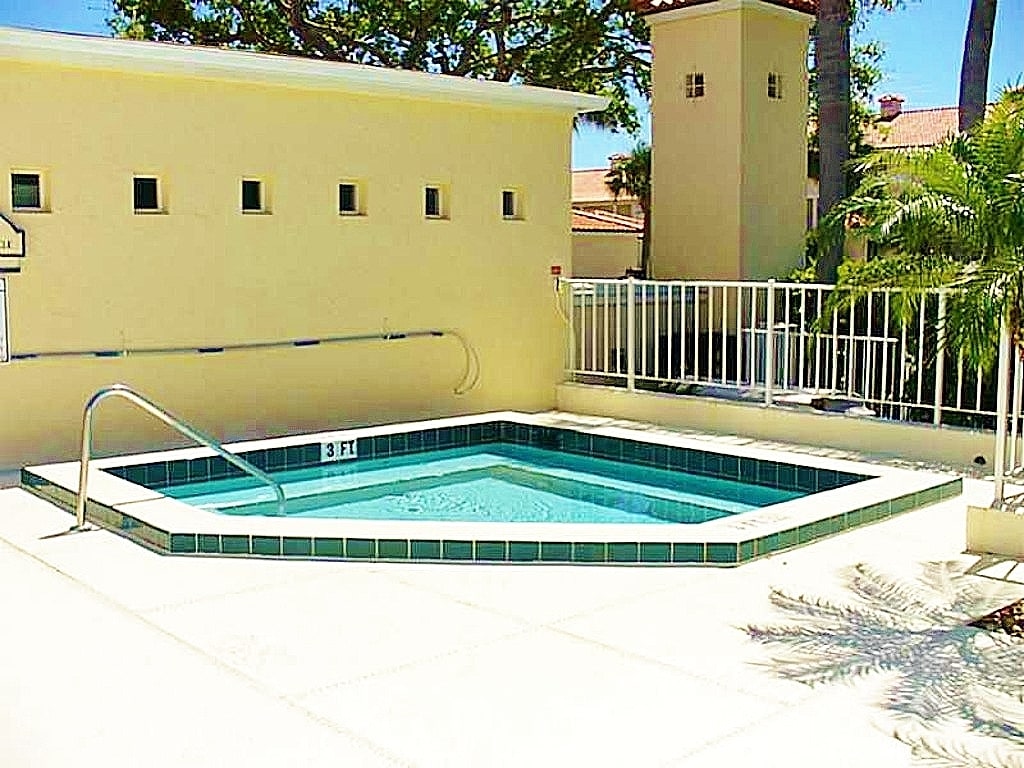 Hot Tub - 5035 Harmony Circle