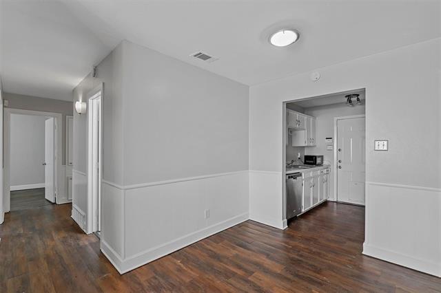 Building Photo - 2504 S Fielder Rd