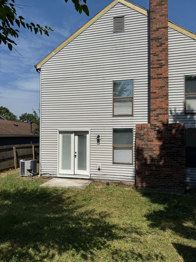 Building Photo - 3 Bedroom, 1.5 Bath Single Family Home - W...