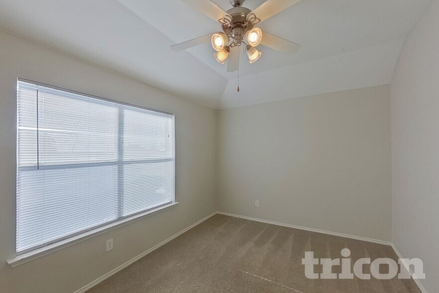 Building Photo - 1470 Waldrop Dr