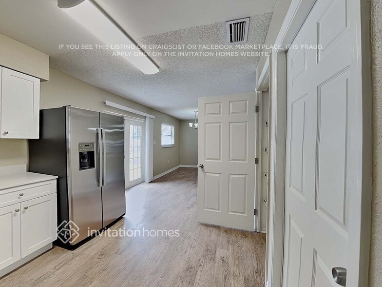 Building Photo - 838 Field St