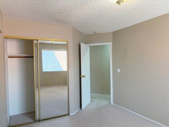 Building Photo - 2713 Brienza Way