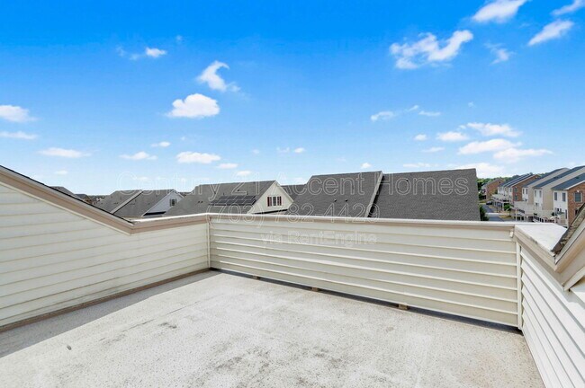 Building Photo - 22447 Norwalk Square