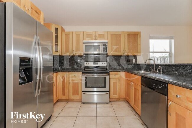 Building Photo - 15210 SW 142nd Terrace