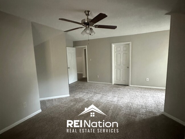 Building Photo - CORDOVA SHOWSTOPPER! Massive 4BR/3BA w/ Deck, Detached Garage & Porch!