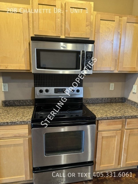 Building Photo - 208 Chalmette Dr
