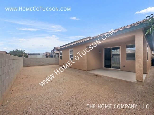 Building Photo - 6876 S Benedetti Ct