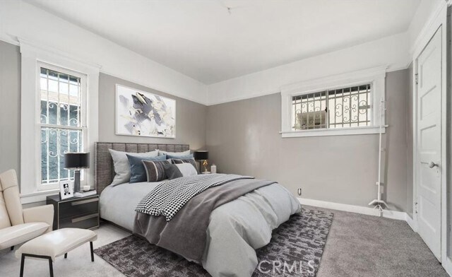 Building Photo - 454 W 59th Pl