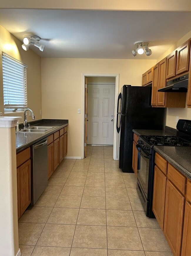 Building Photo - 7603 Mesa Del Oro Ln