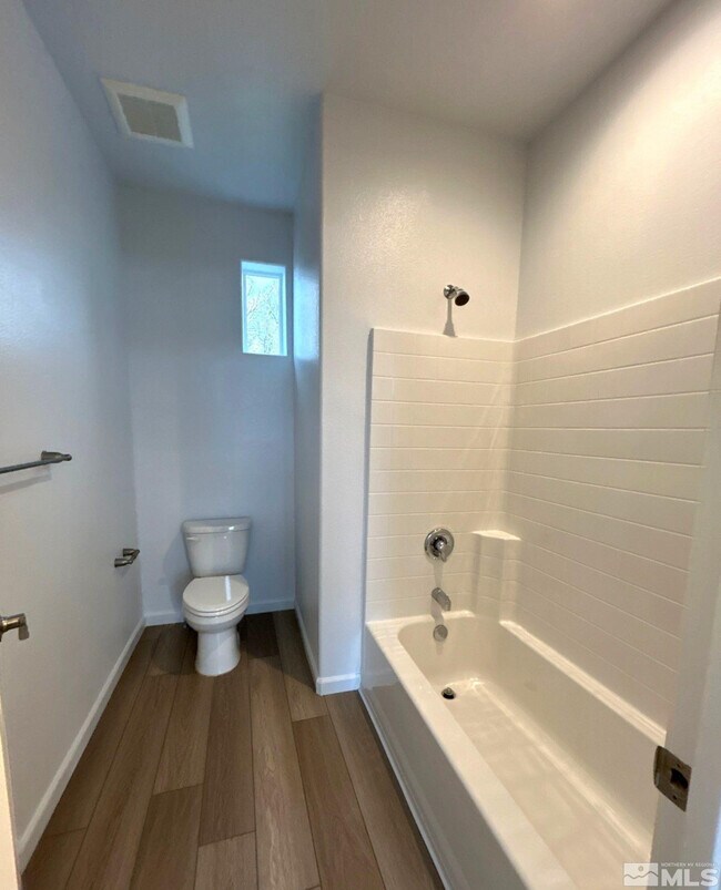 Building Photo - 2788 Plumas St