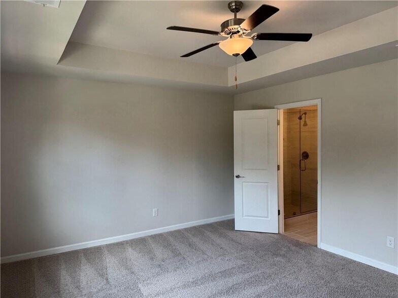 Building Photo - 3706 Davis Cir