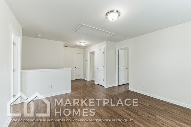 Building Photo - 2330 McCampbell Wells Way