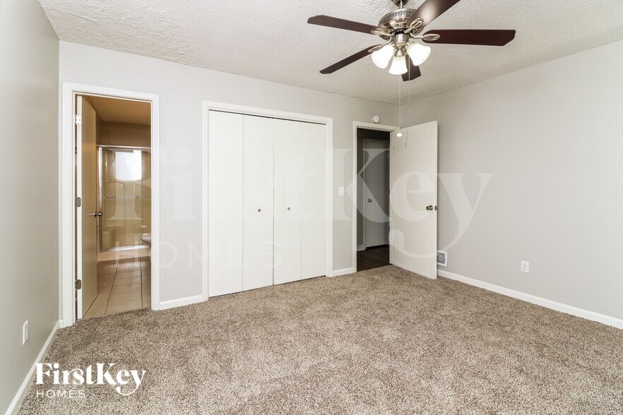 Building Photo - 1055 Coker Cir NW