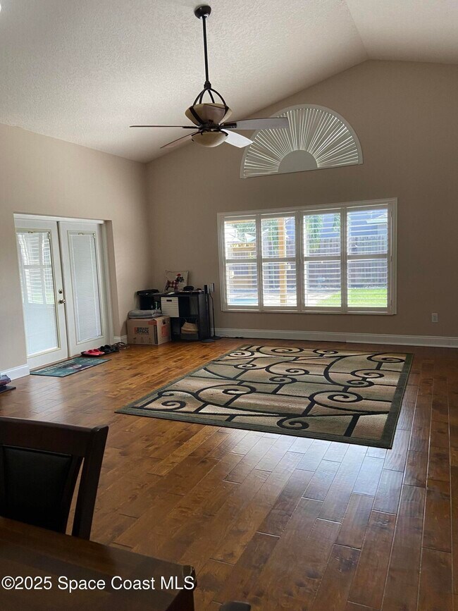 Building Photo - 1847 Abbeyridge Dr