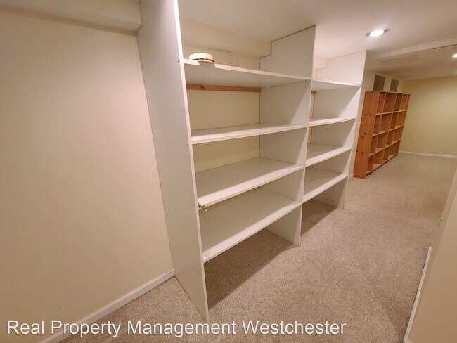 Building Photo - 4 br, 2 bath House - 1 Washington Avenue