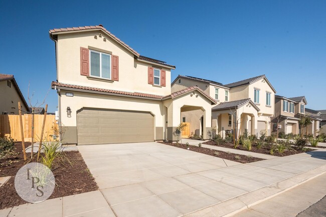 Building Photo - BRAND NEW! Riverstone Madera Home, 3BR/2.5...