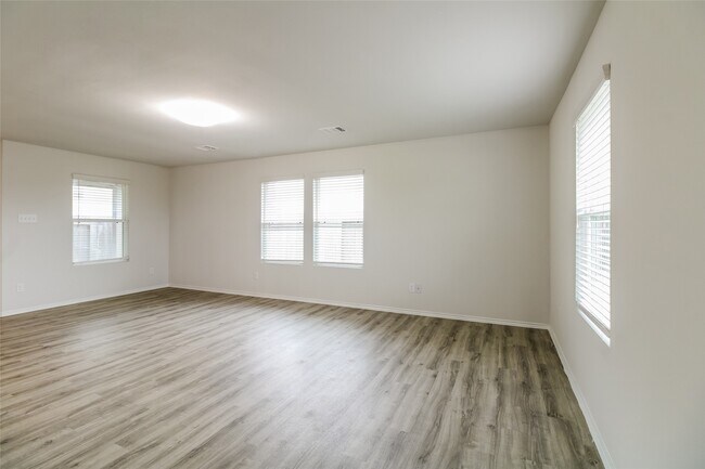 Building Photo - 17030 Hailey Harbor Dr