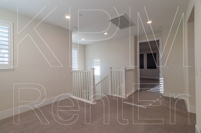 Building Photo - 10940 Portside Dr