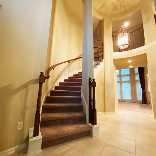 Building Photo - 710 Streamwood Ln