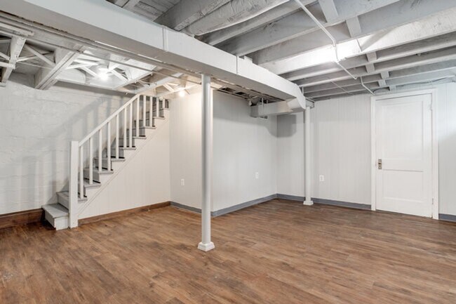 Building Photo - 3209 Moravia Rd