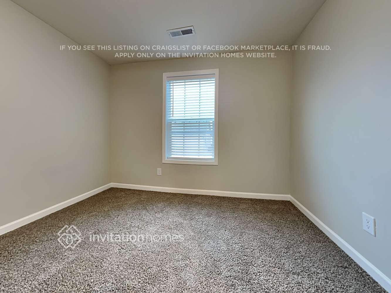 Building Photo - 8603 Sweetbrier Loop SE