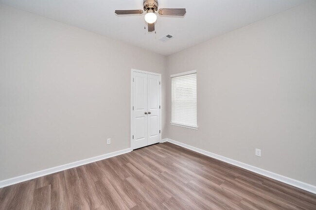 Building Photo - 4347 Alderic St