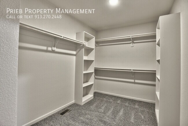 Building Photo - 12665 S Noreston St