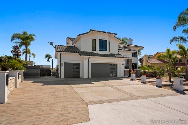 Building Photo - 376 Canyon Ridge Dr