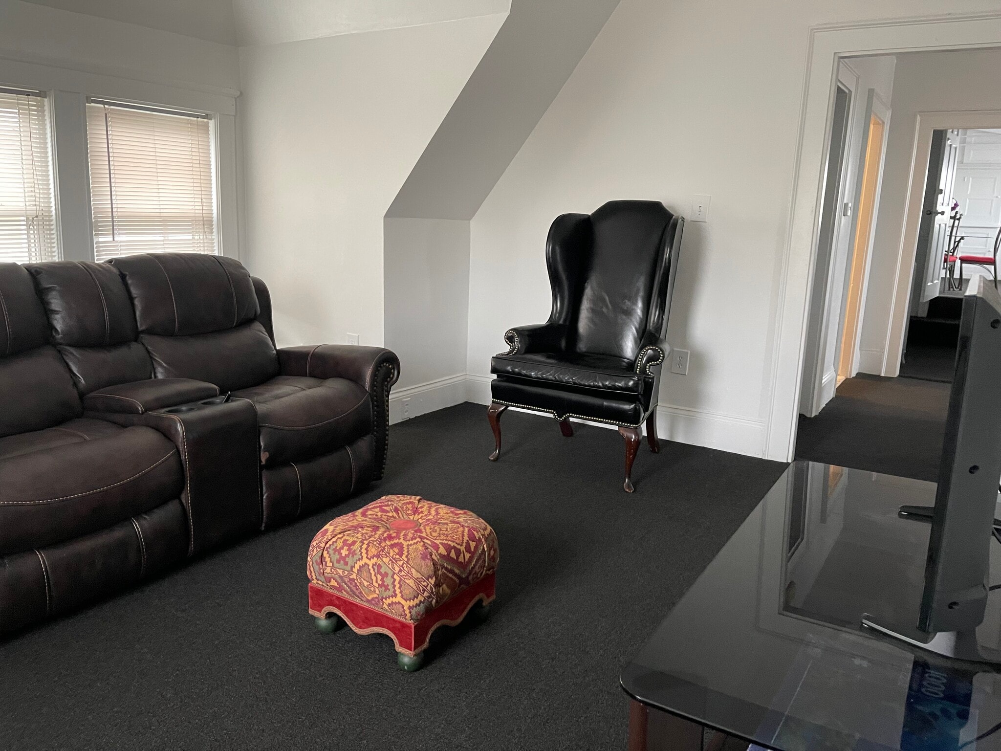 Building Photo - 3 Chamblet St