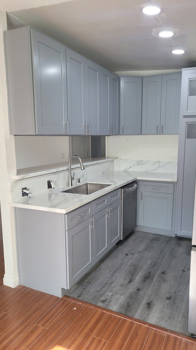 Kitchen - 1850 Pacific Coast Hwy