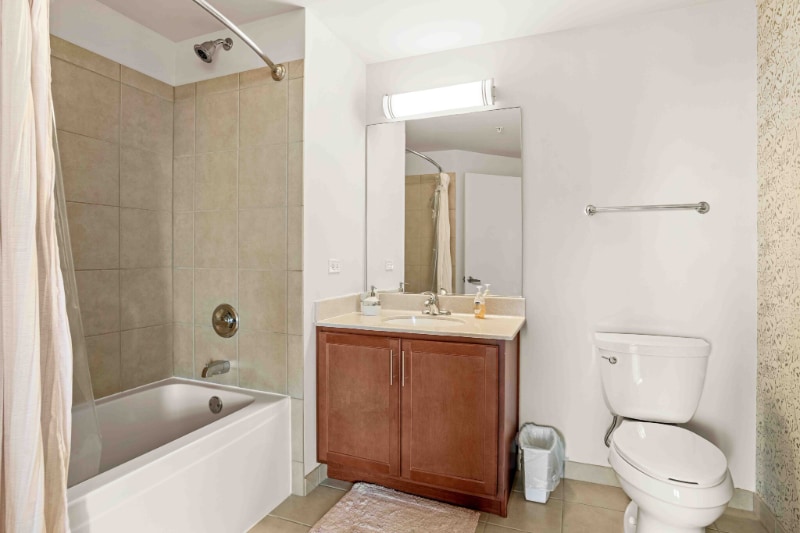 Building Photo - 550 W Kinzie St